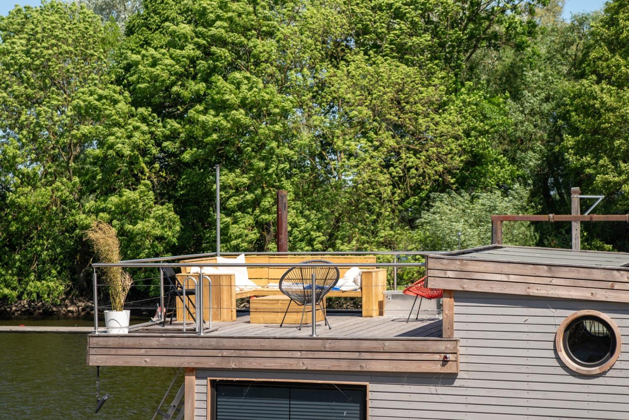 Hausboot Off Im Diamantgraben An Der Elbe Hotell Hamburg Eksteriør bilde